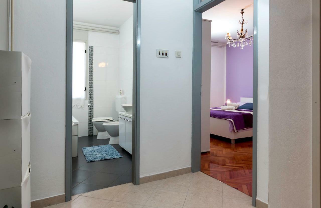 Apartments Ariana พูลา ภายนอก รูปภาพ